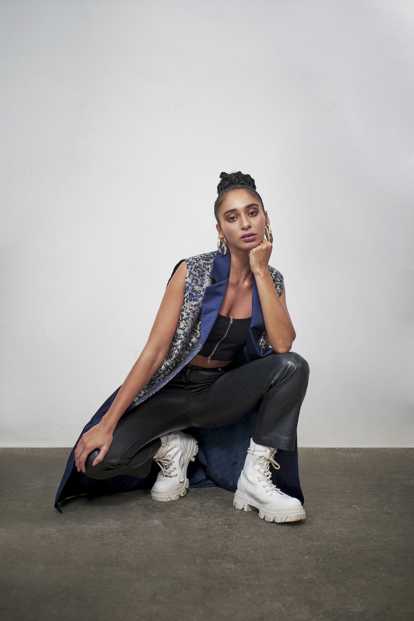 Megabyte Blue Sleeveless coat